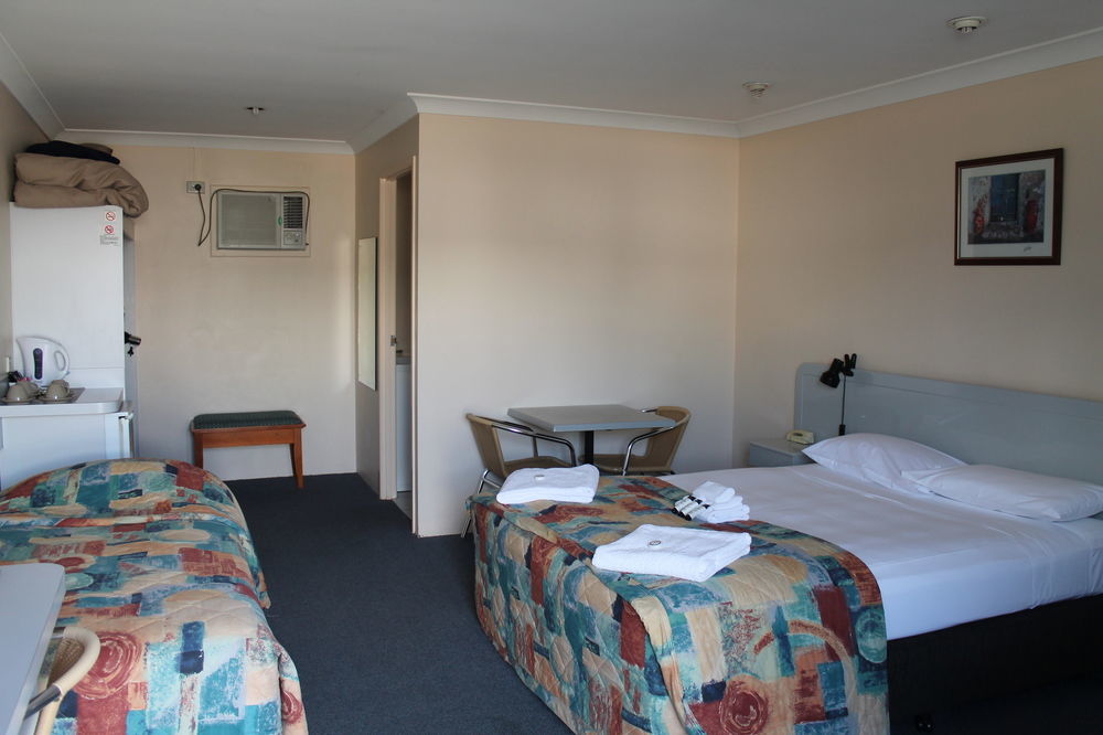 Alexander Motel Уоруик Екстериор снимка
