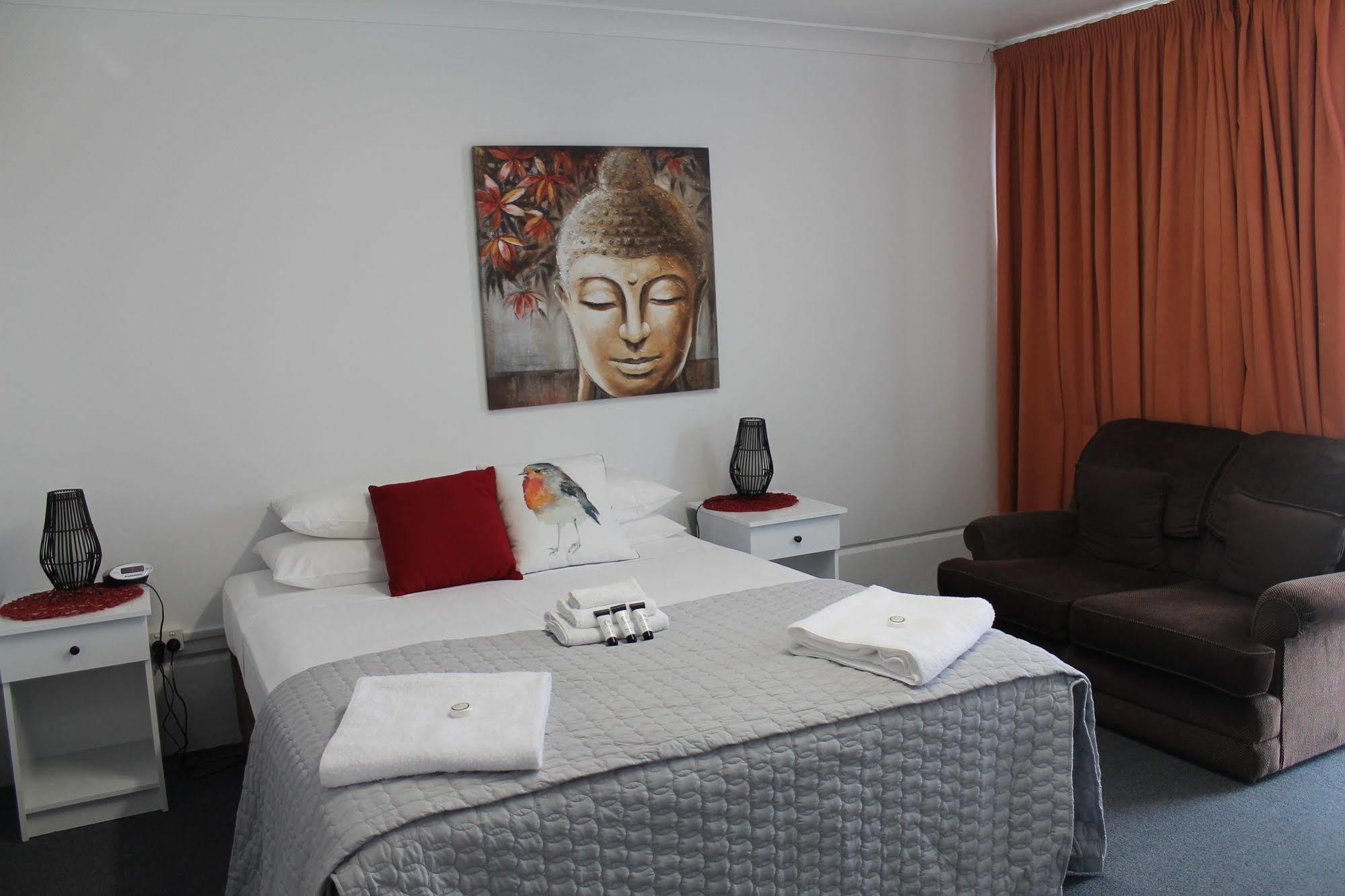 Alexander Motel Уоруик Екстериор снимка